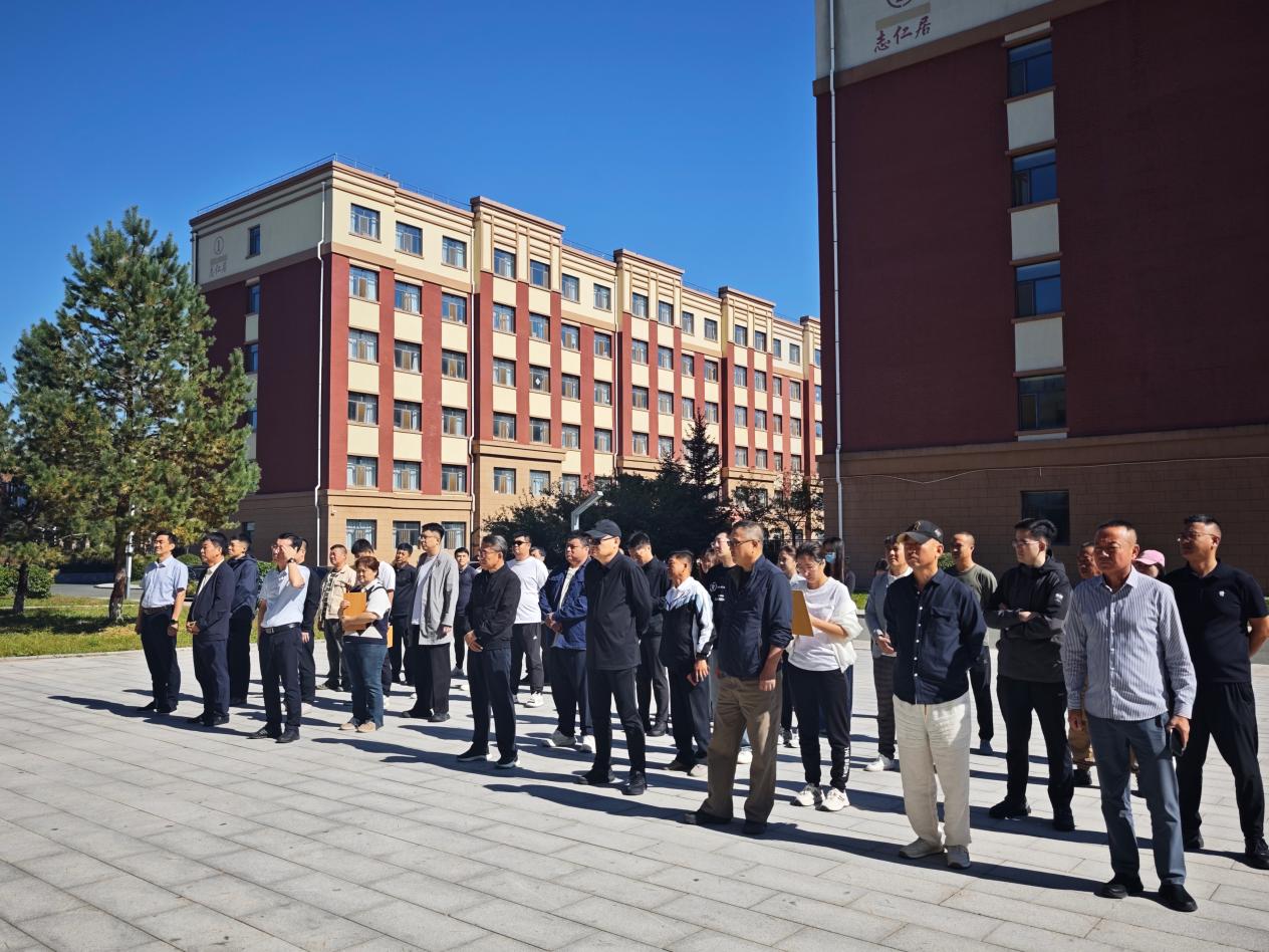 延边大学珲春校区开展中秋、国庆双节前联合安全大检查