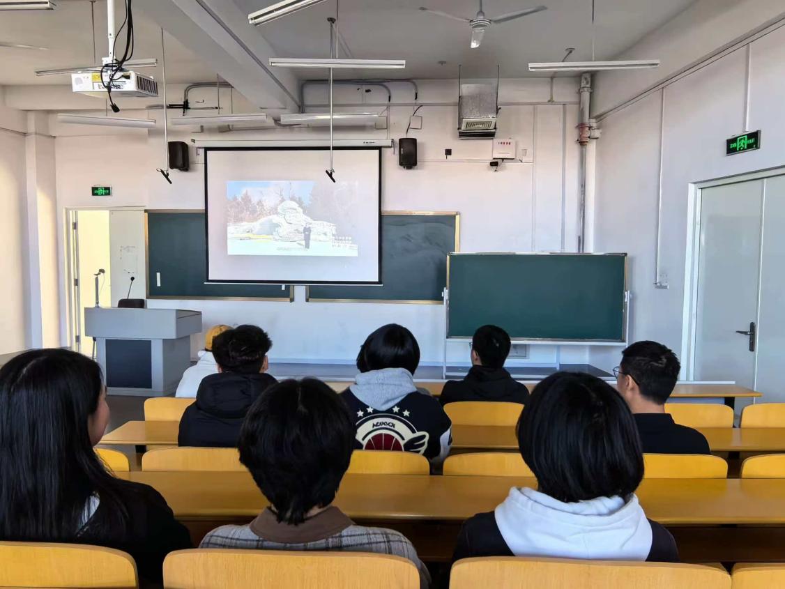 延边大学少数民族预科班开展“追寻英雄足迹 传承抗联精神”思政教育活动